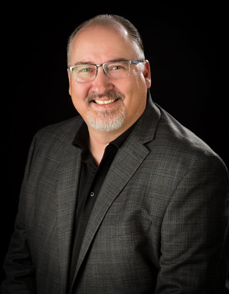 Dr. Thomas Gluodenis